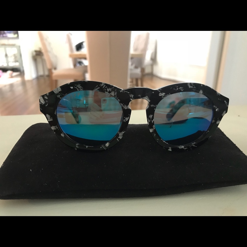 Diff Sunglasses - image 1